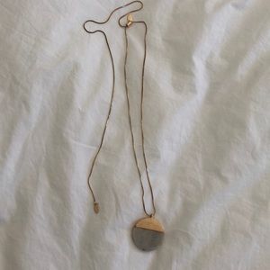 Adjustable pendant necklace